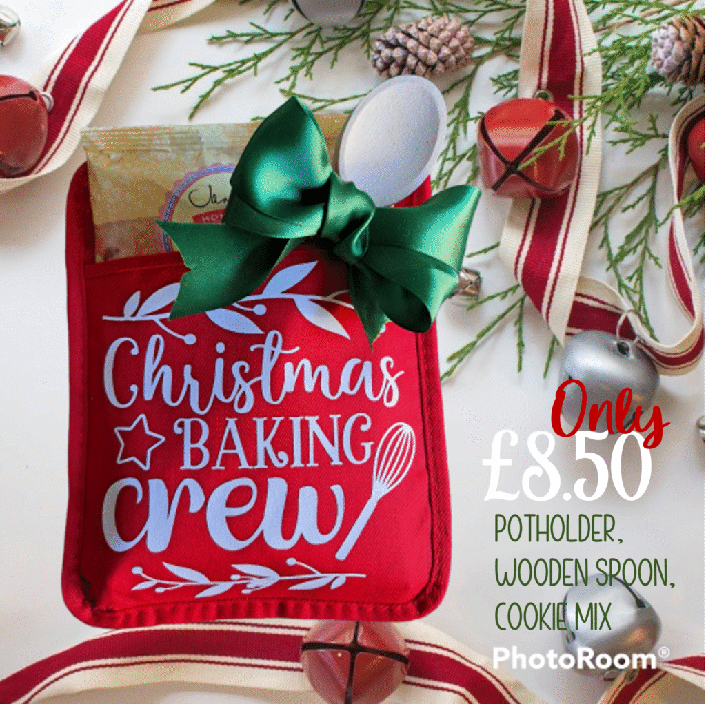 christmas baking crew potholder